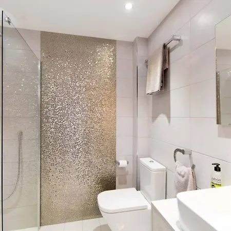 וילה Modern 3 Bedroom Jaccuzi