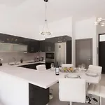 Modern 3 Bedroom Costa Adeje Villa *