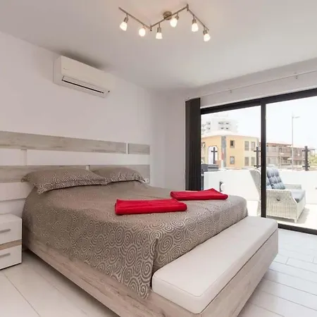 Canaria Modern 3 Bedroom Jaccuzi * Плайя-Фаньябе