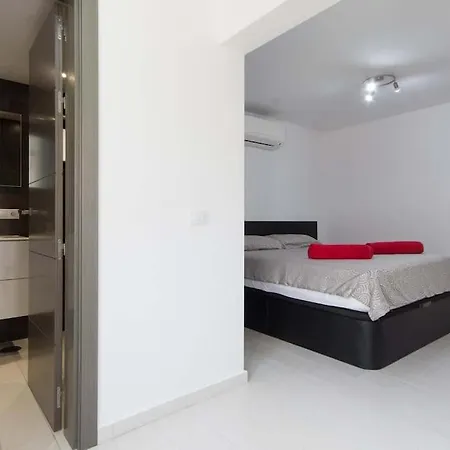 Вилла Canaria Modern 3 Bedroom Jaccuzi