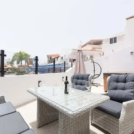 Вилла Canaria Modern 3 Bedroom Jaccuzi