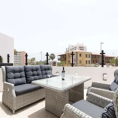 Canaria Modern 3 Bedroom Jaccuzi *