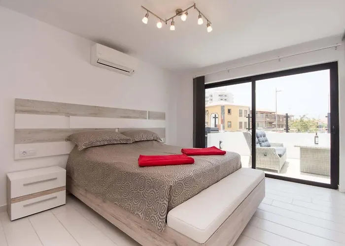 ヴィラ Modern 3 Bedroom Jaccuzi *