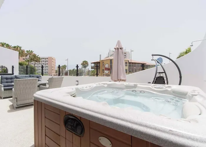 Willa Modern 3 Bedroom Jaccuzi